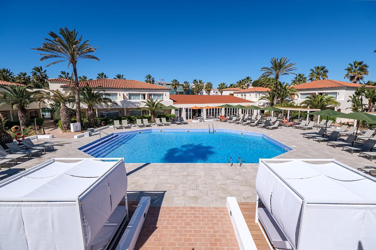 Oassium Hotel At Estival Park Ла Пинеда Екстериор снимка